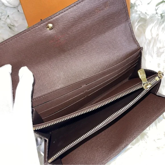 LIKE NEW LV DAMEIR EBENE - Picture 6 of 17